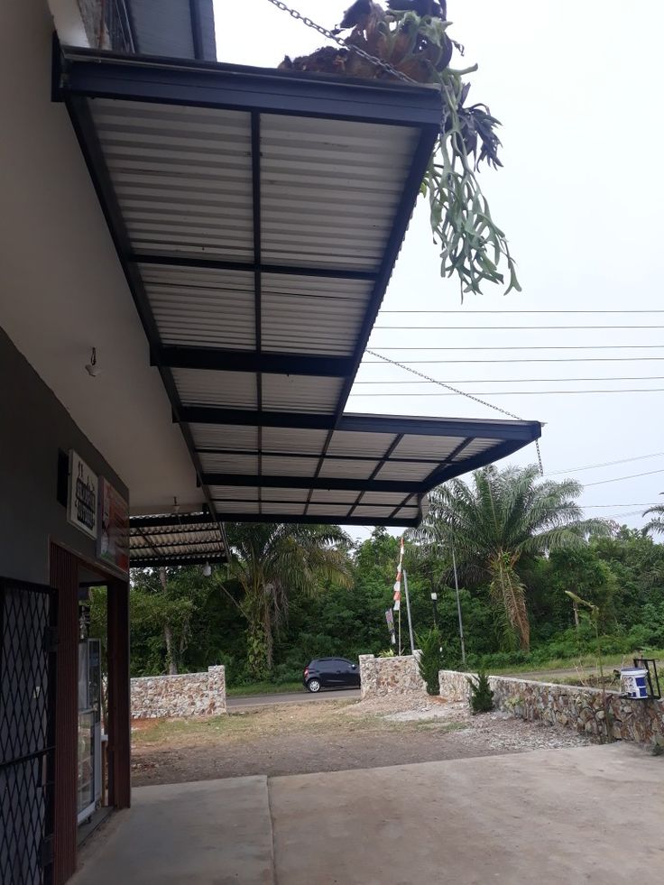 Ide Desain Kanopi Toko atau Ruko yang Menawan dan Tahan Lama